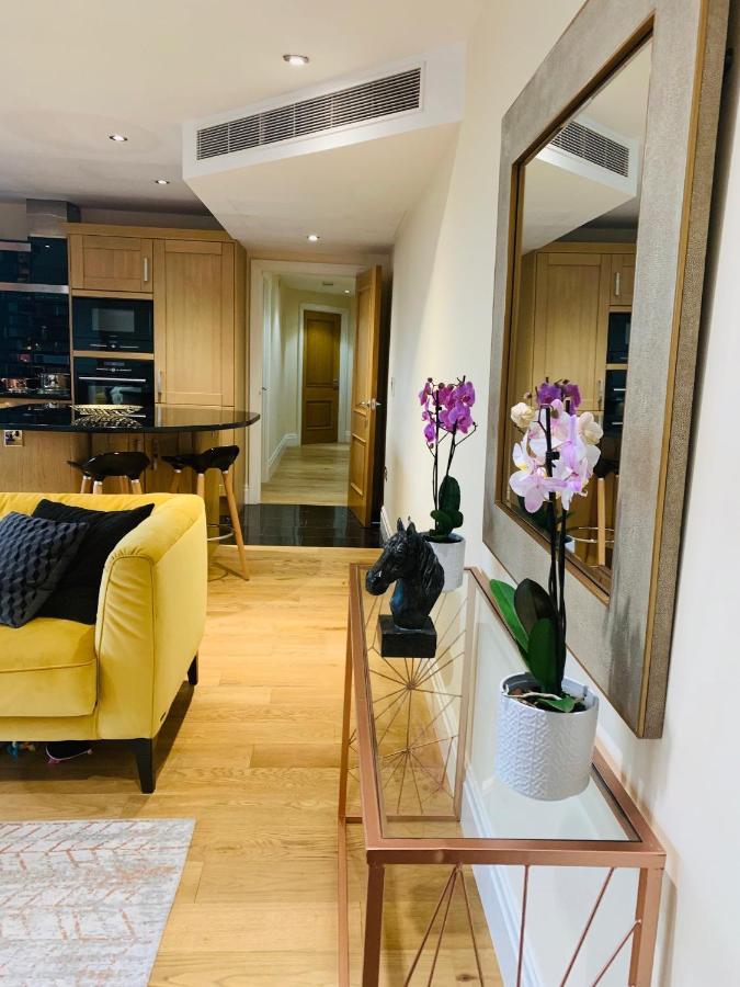 Thames View Apartment, Imperial Wharf London Exteriör bild