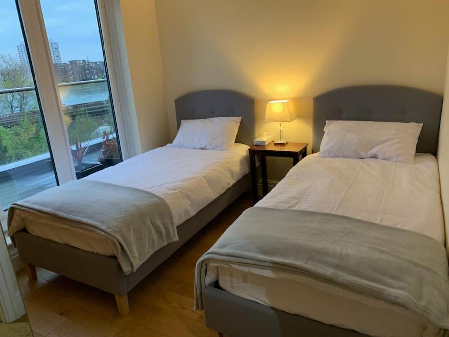 Thames View Apartment, Imperial Wharf London Exteriör bild