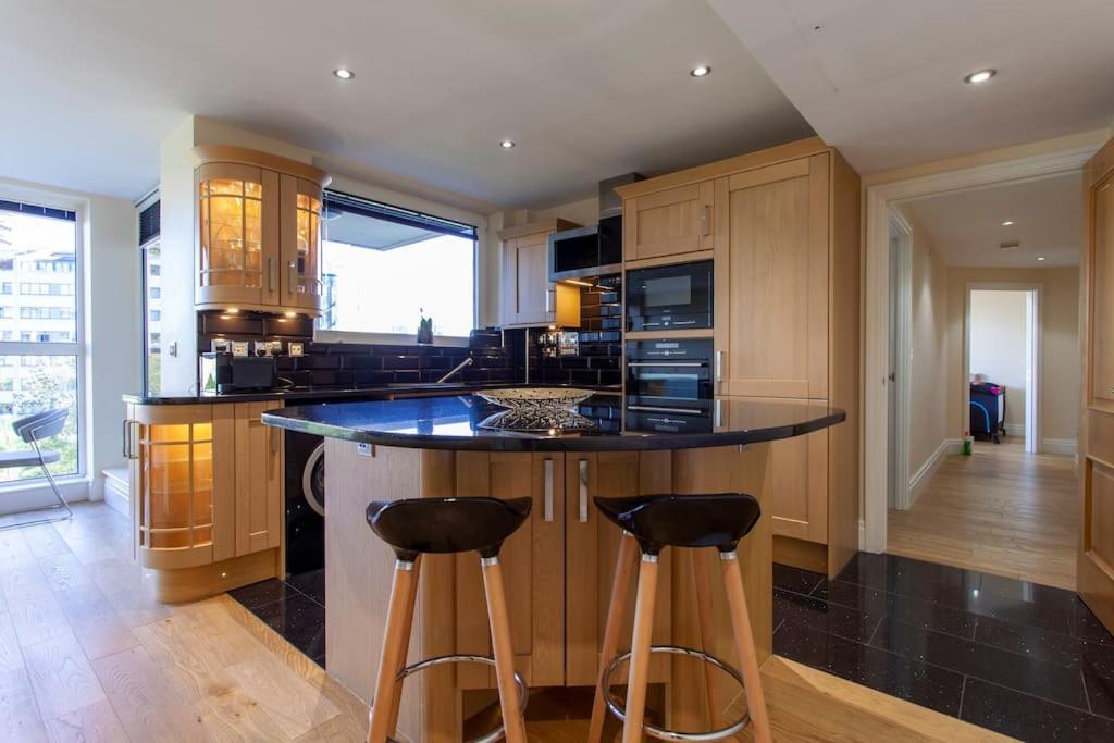 Thames View Apartment, Imperial Wharf London Exteriör bild