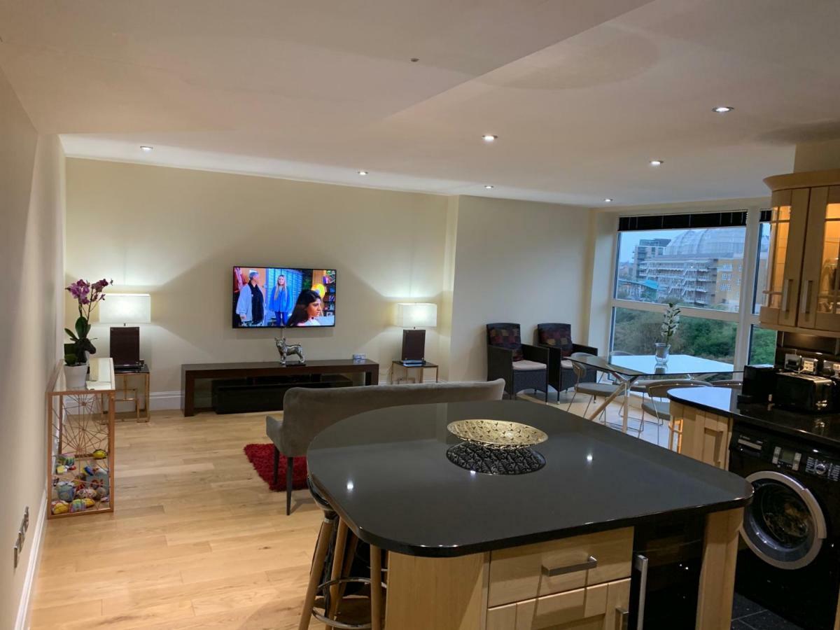 Thames View Apartment, Imperial Wharf London Exteriör bild